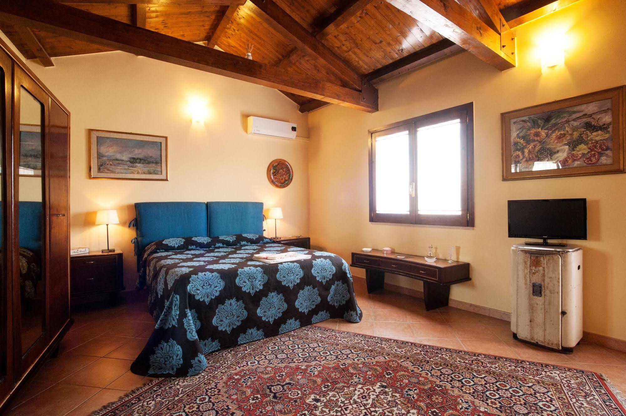 Vinslounge Suite Barletta Luaran gambar